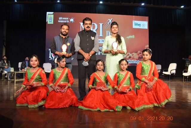 स्वच्छता संवाद में बोले NRI ,स्वच्छता में इंदौर में वह हो रहा है जो विदेशों में भी नही होता
