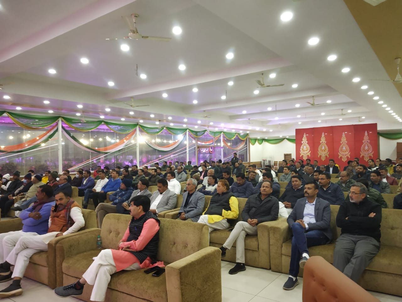 अयोध्या राम मंदिर निर्माण के लिए पूर्व मंत्री ने दिए एक करोड़ 11 लाख, 11 हजार 111 रुपये