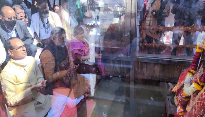 CM ने किया प्रसाद योजना अंतर्गत अमरकंटक में 49.98 करोड़ के कार्यों का शिलान्यास
