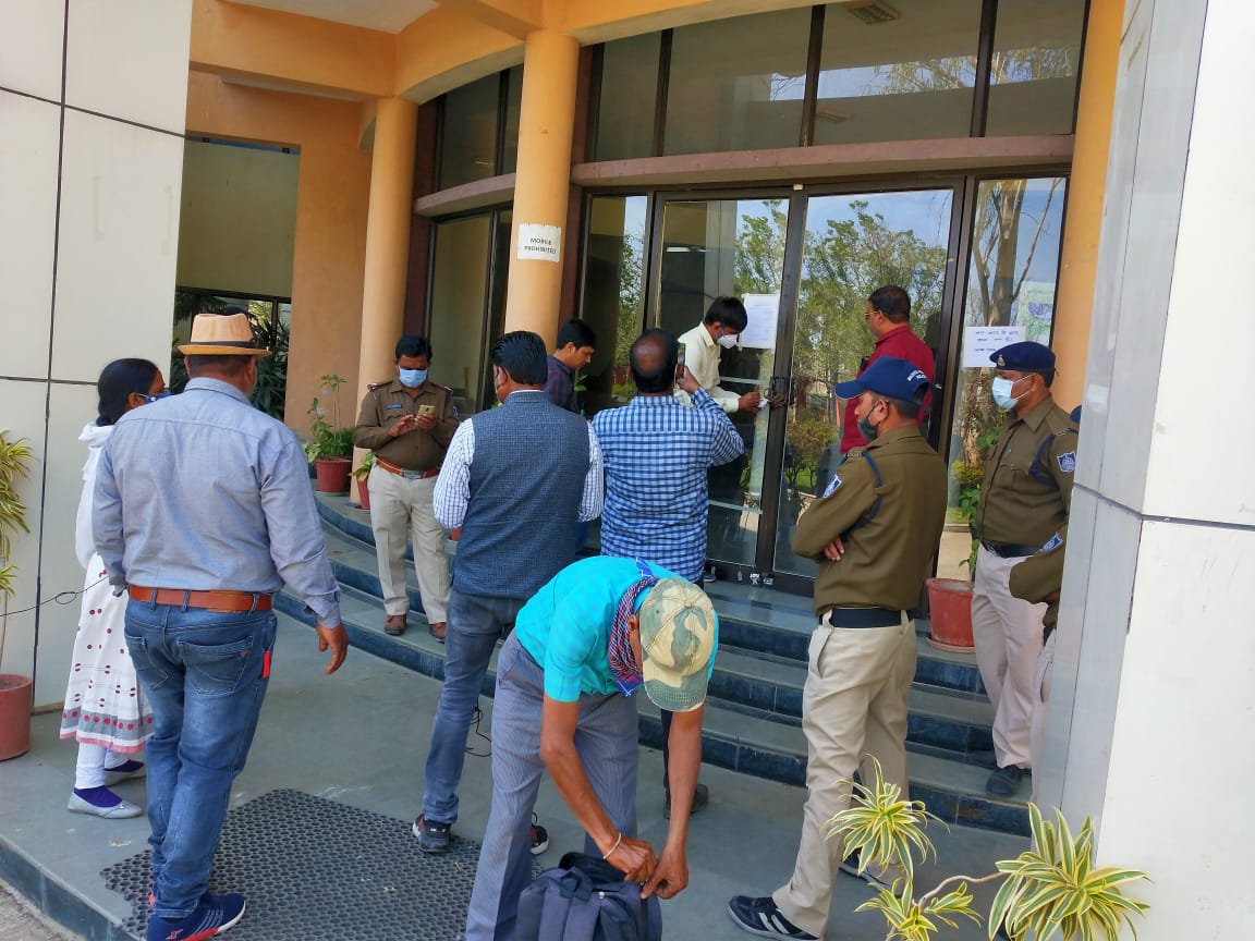 डायवर्सन बकायदारों के खिलाफ कार्रवाई जारी, संघवी मेटल्स किया सील
