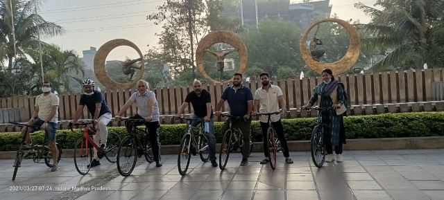 सचिव द्वारा मैराथन दौरा, बोले- अन्य शहरों को दिखाने लायक है इंदौर का जज्बा