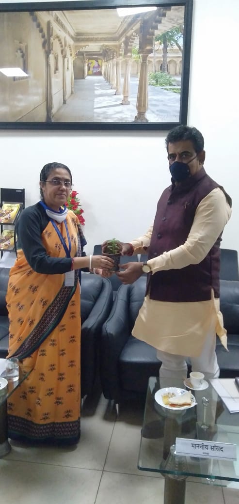 सांसद की अध्यक्षता में हुई एयरपोर्ट सलाहकार समिति की अहम बैठक, विस्तार के लिए जल्द मिलेगी एनओसी