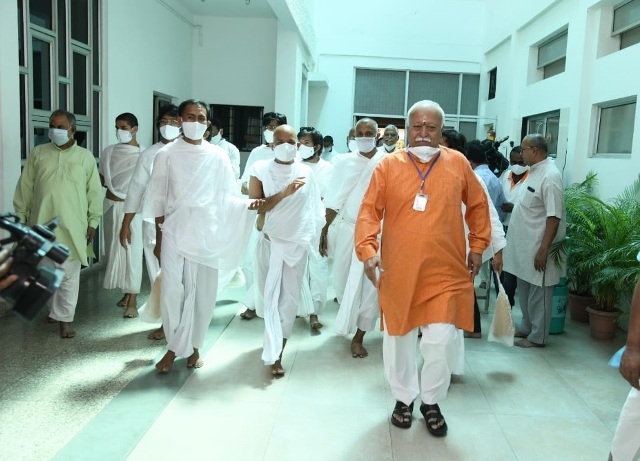 आचार्य महाश्रमण को मोहन भागवत ने दी RSS के स्मृति मंदिर की जानकारी