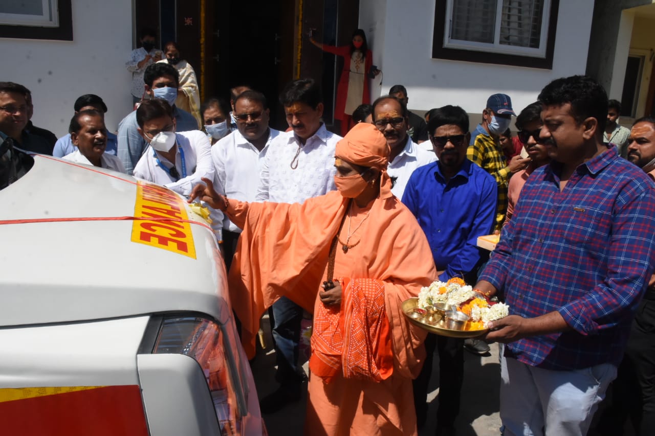 विधायक रमेश मेंदोला ने प्रसूति अस्पताल को दी जननी एक्सप्रेस की सौगात