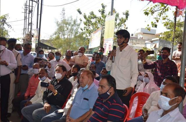 जबलपुर : CM शिवराज ने हितग्राहियों से लिया फीडबैक