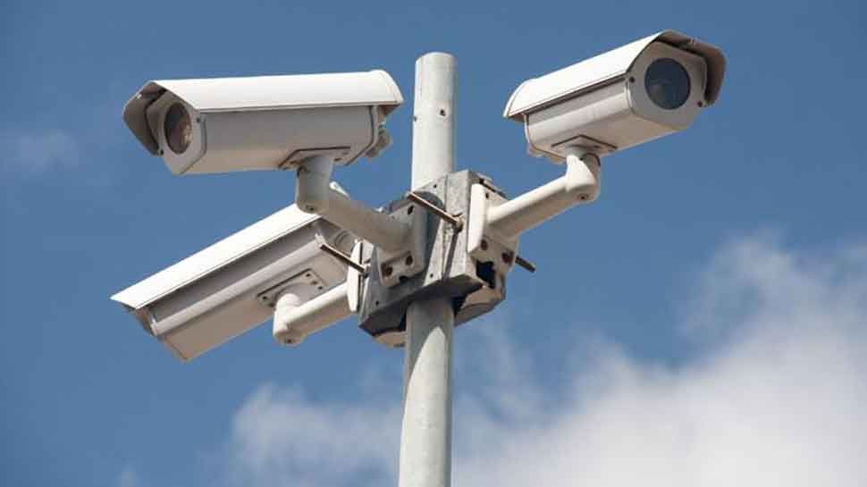 Indore News : पुलिस की जद में होंगे अब शहर के 2100 CCTV कैमरे