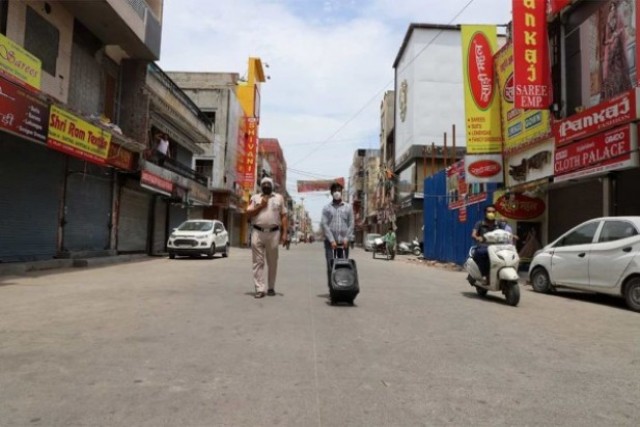 MP में 4 मई से अगले 15 दिनों तक लागू रहेंगी सख्त पाबंदियां !