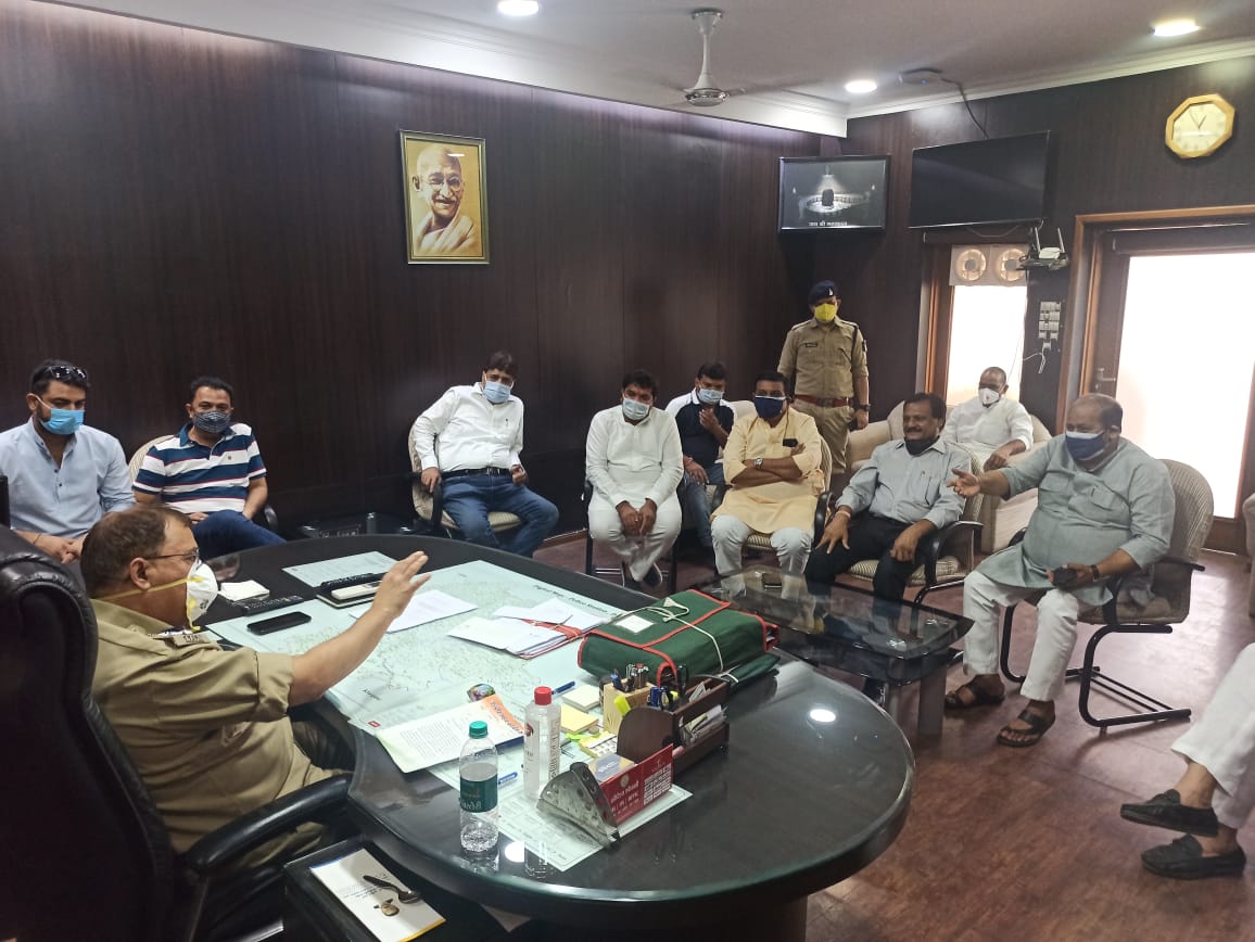 कांग्रेस का डीआईजी से सवाल भाजपाइयों पर मुकदमे दर्ज क्यों नहीं किए