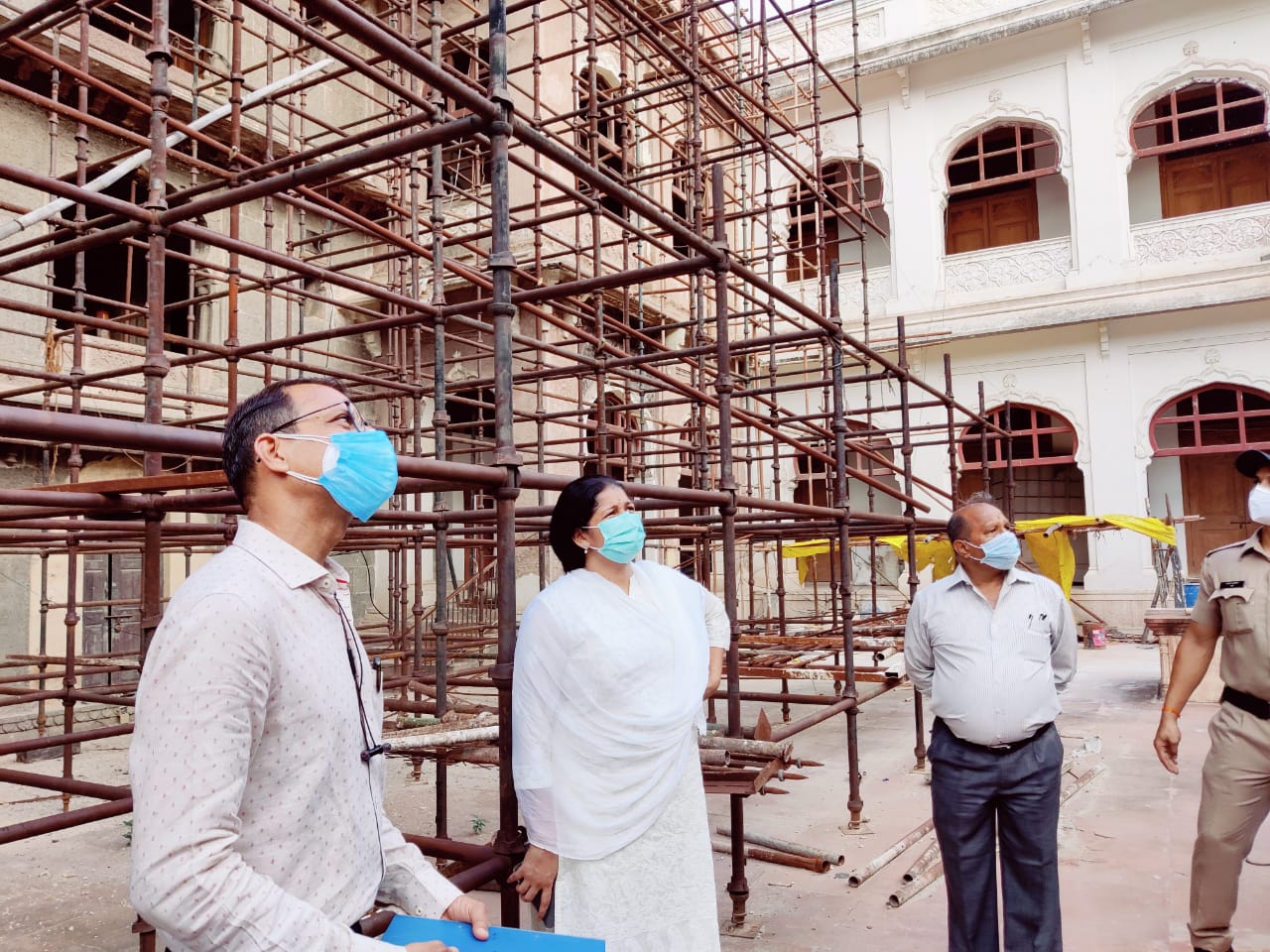 आयुक्त ने किया स्मार्ट सिटी प्रोजेक्ट का निरीक्षण, 15 अक्टूबर तक कम पूर्ण करने के दिए निर्देश