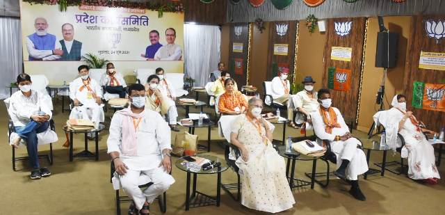 कांग्रेस ने बनाया भ्रष्टाचार और धोखे का रिकॉर्ड : नड्डाजी