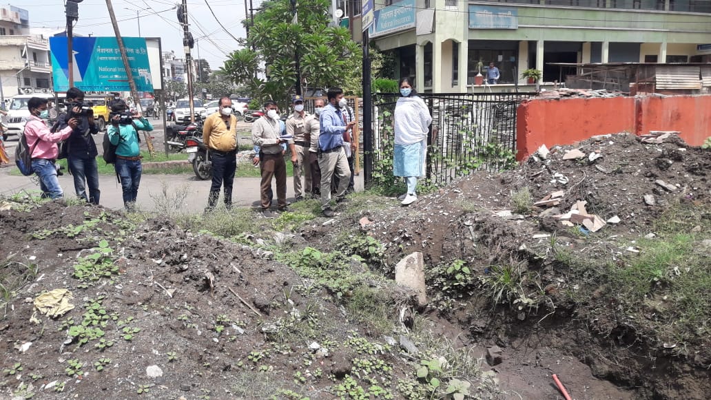 आयुक्त पाल द्वारा बडा गणपति व्यास पुल, पटेल नगर, दलालबाग, सिकंदराबाद आदि क्षेत्रो का निरीक्षण