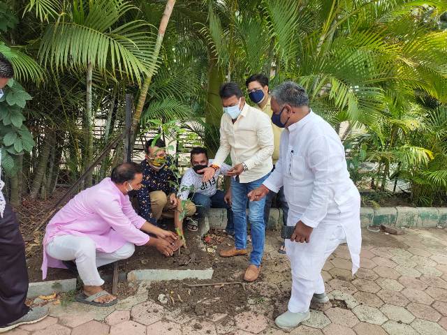 Indore News : सिलावट ने की राठौर रॉयल ग्रुप की तारीफ