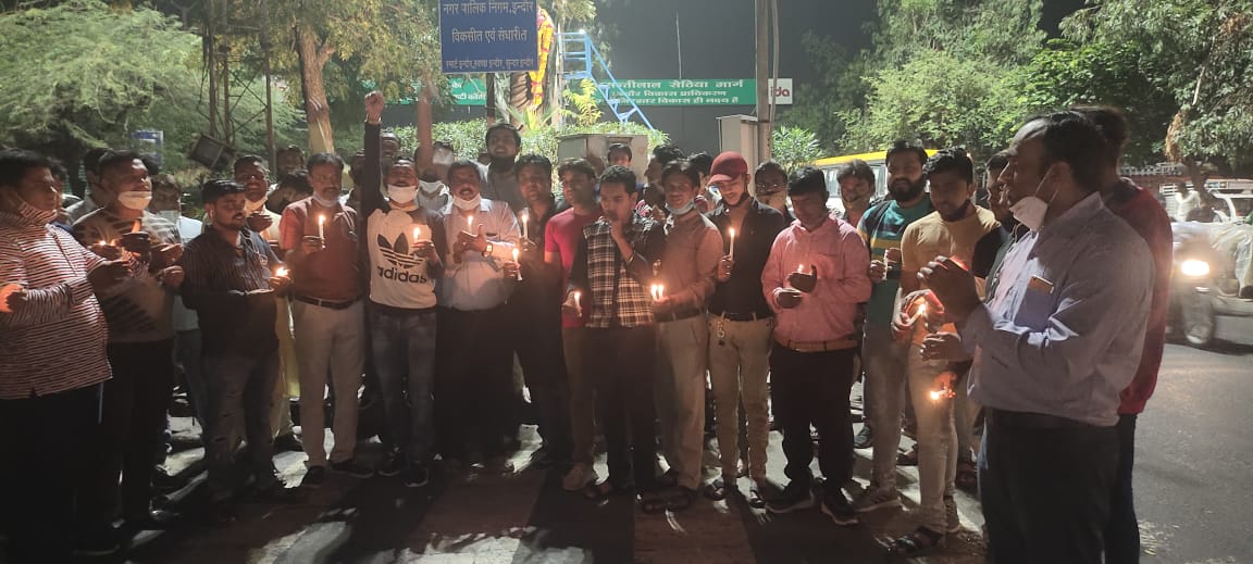 पंडित चन्द्र शेखर आज़ाद को परशुराम युवा सेना की और से श्रद्धांजलि