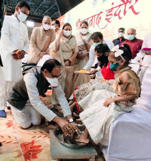शिवराज ने दो सौ करोड़ रूपए के कार्यों की घोषणा कर कहा- धन्यवाद इंदौर