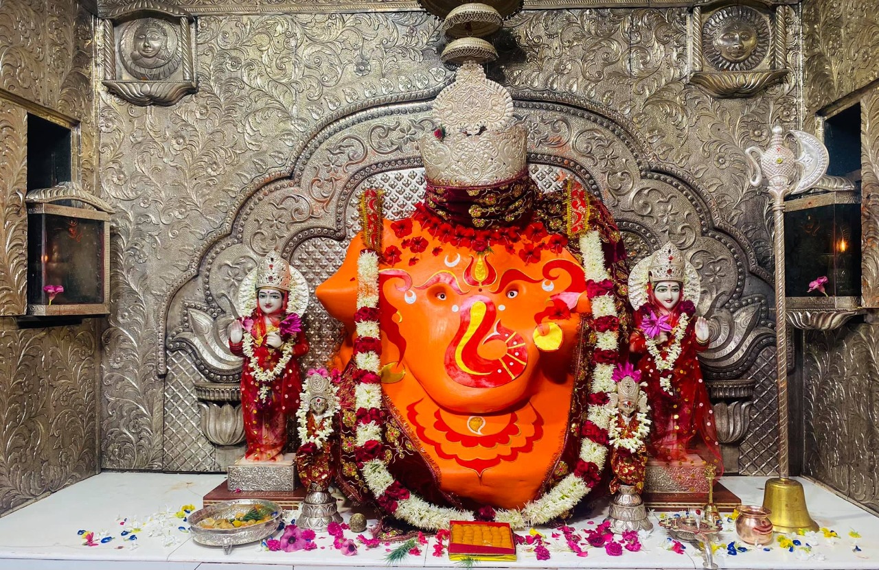 खजराना गणेश दर्शन लाइव