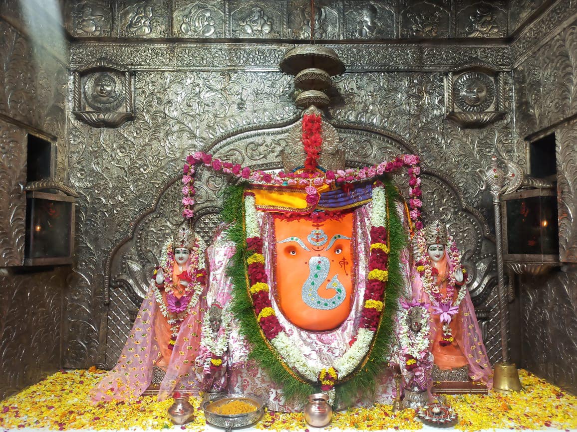 खजराना गणेश दर्शन लाइव