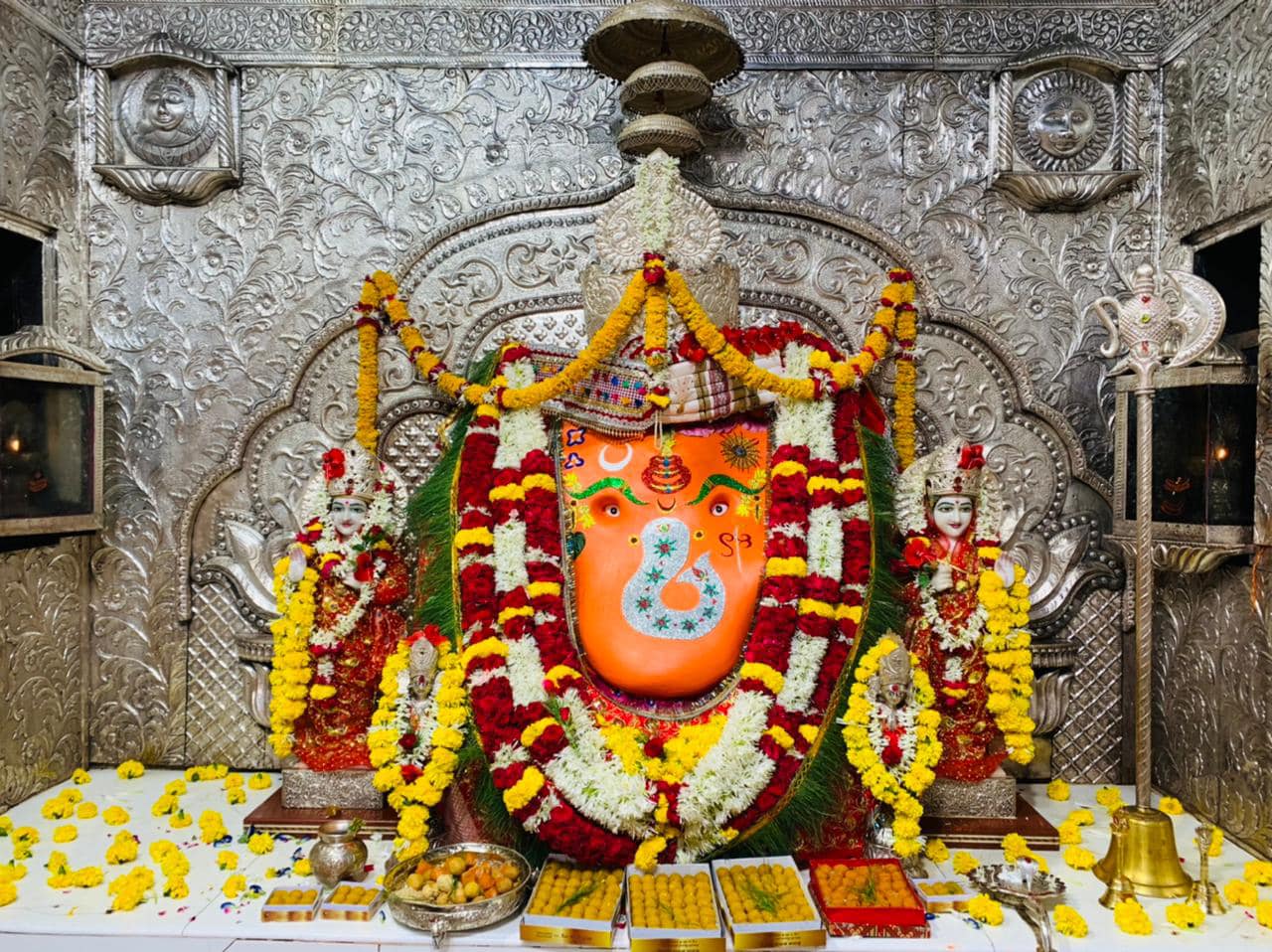 खजराना गणेश दर्शन लाइव