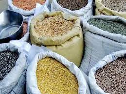क्या दलहन से हटाई स्टॉक लिमिट? सोशल मीडिया पर वायरल हो रहा ये मैसेज
