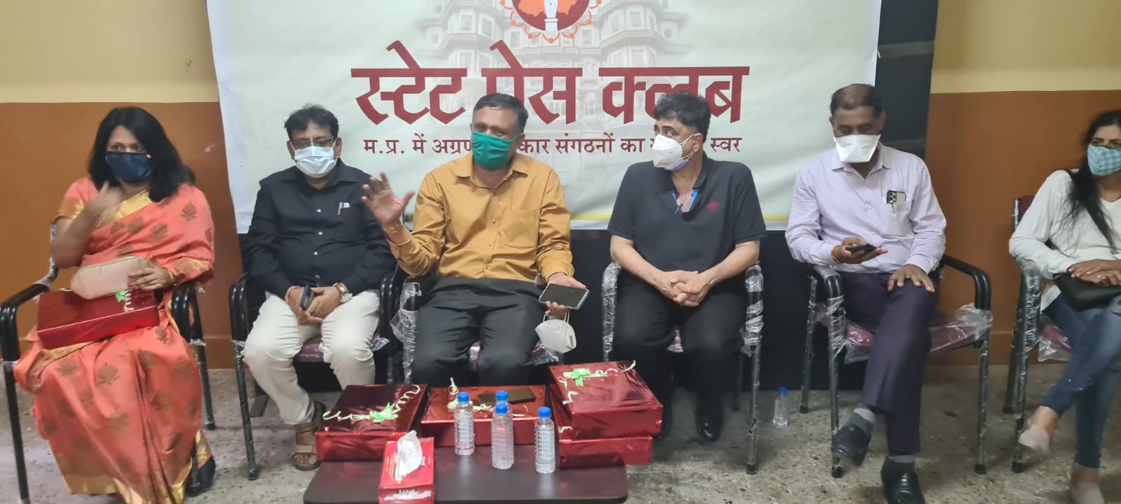 कोरोनाकाल में विशेष सेवा देने वाले डॉक्टरों का सम्मान किया 