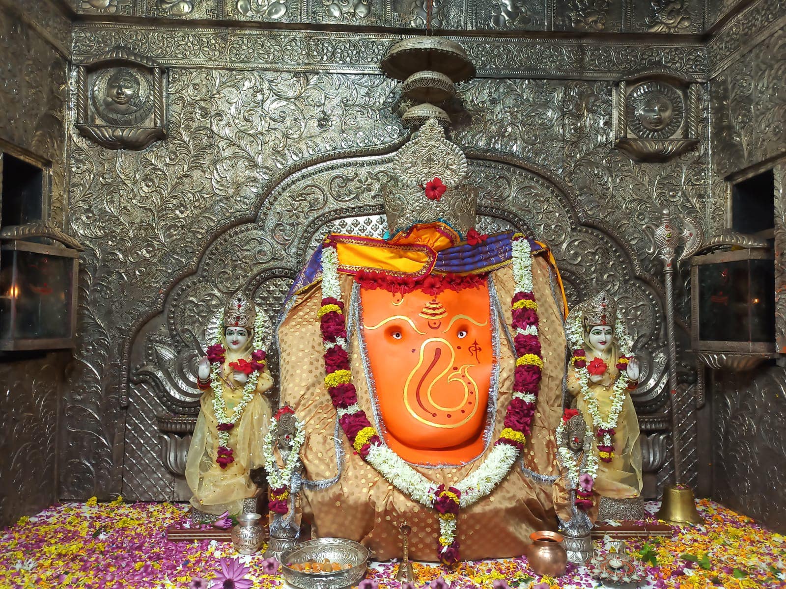 खजराना गणेश दर्शन लाइव