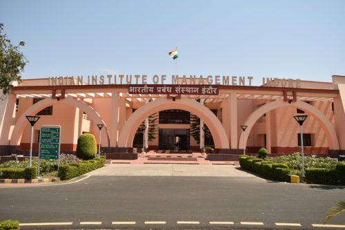 IIM Indore: i5 समिट का हुआ समापन, गेट फंडेड और चाय पे चर्चा रहे मुख्य आकर्षण