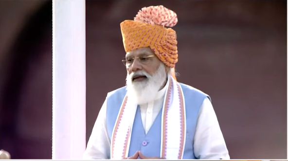 Independence Day : लाल किले से PM का बड़ा ऐलान, बेटियों के लिए खुलेंगे सैनिक स्कूल