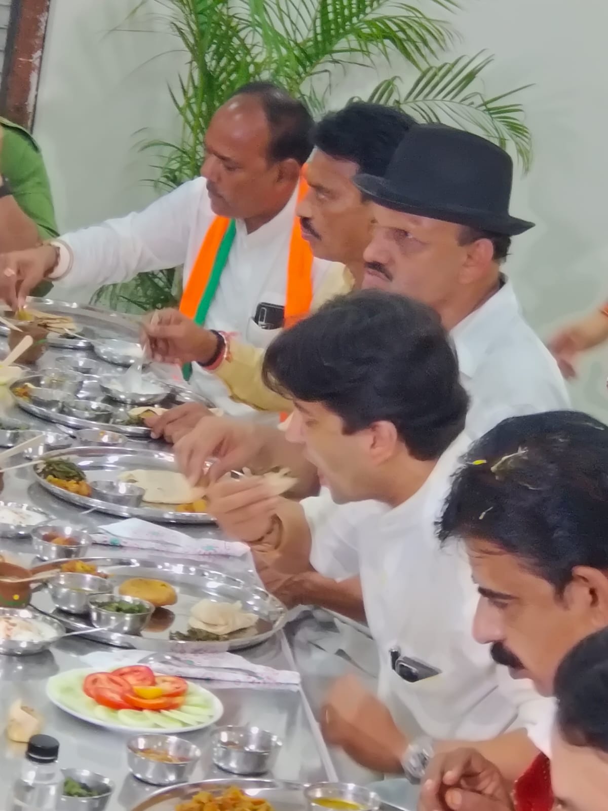 आगाज... अंजाम भी अच्छा था, बीच में दौड़ा रथ