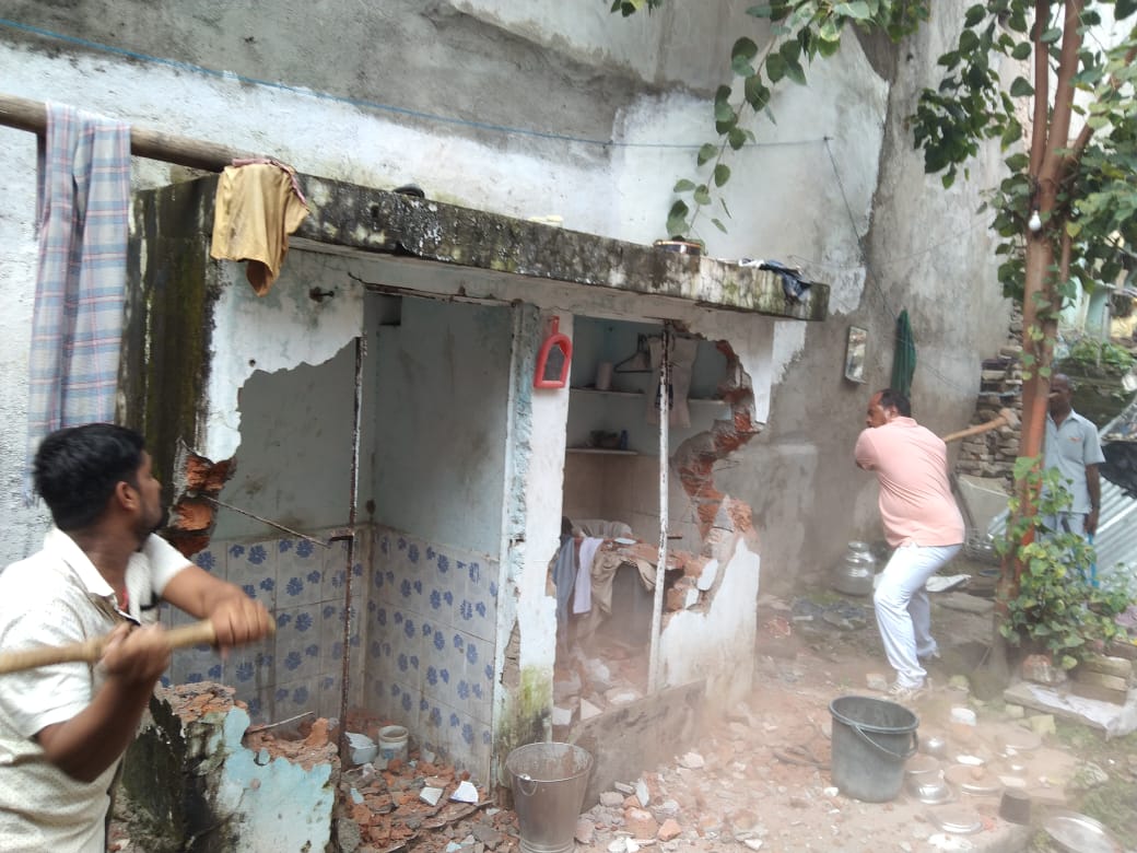 Ujjain News: माफियाओं के खिलाफ अभियान जारी, 5 गुंडे धराए