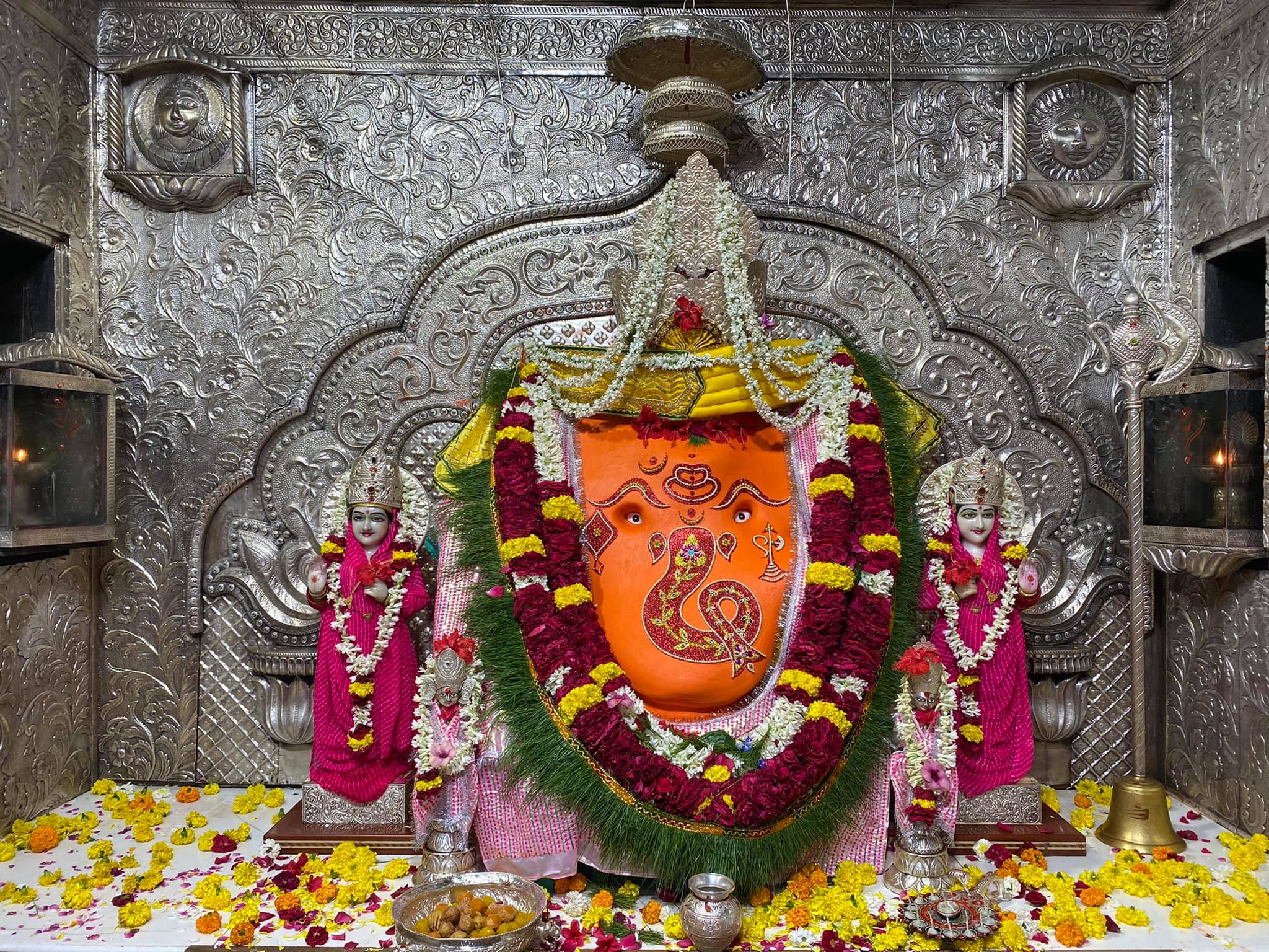 खजराना गणेश दर्शन लाइव