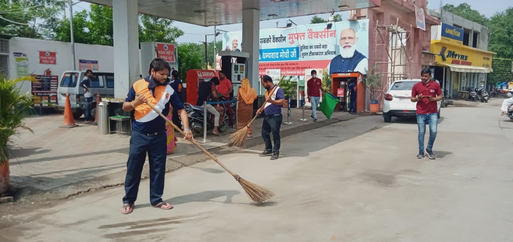 एरोड्रम थाना से महूनाका तक के क्षेत्रों में चला संयुक्त स्वच्छता अभियान