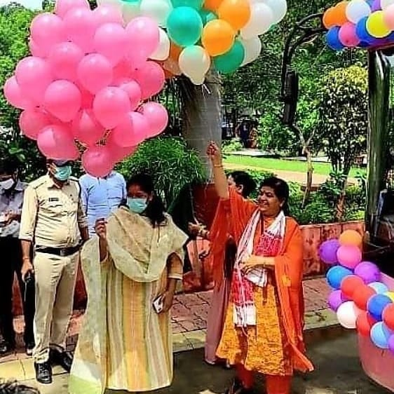 Indore News: अहिल्या नगरी की महिलाओं को मिली सौगात, शुरू हुई पिंक आई बस