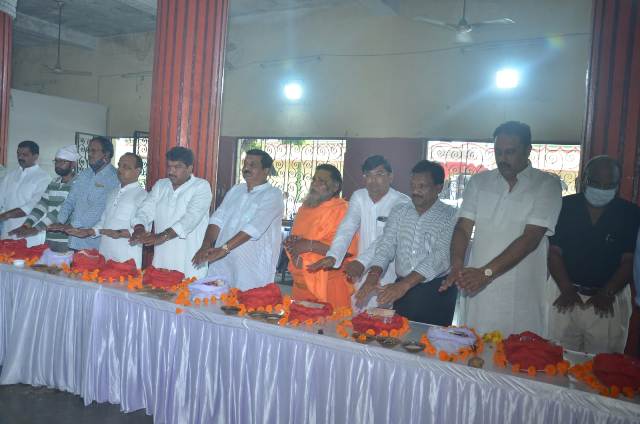गोल्ड कॉईन सेवा ट्रस्ट ने लावारिस 101 अस्थियां विसर्जन हेतु हरिद्वार भेजी