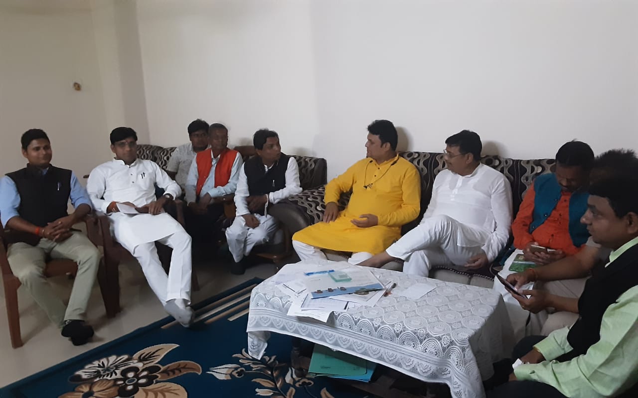 MP News : भोपाल में हुई राष्ट्रीय तेली साहू महासंगठन की बैठक, विभिन्न बिन्दुओ पर हुई चर्चा