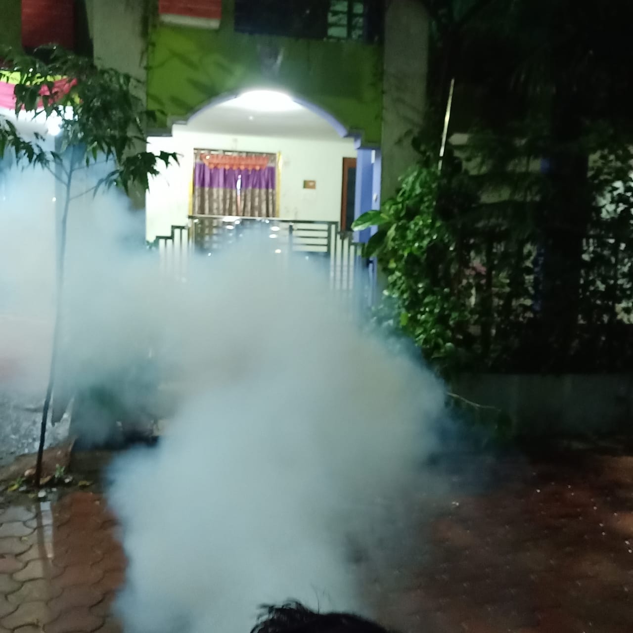 मौसमी बीमारियों से निपटने की जंग जारी, निगम चला रहा अभियान