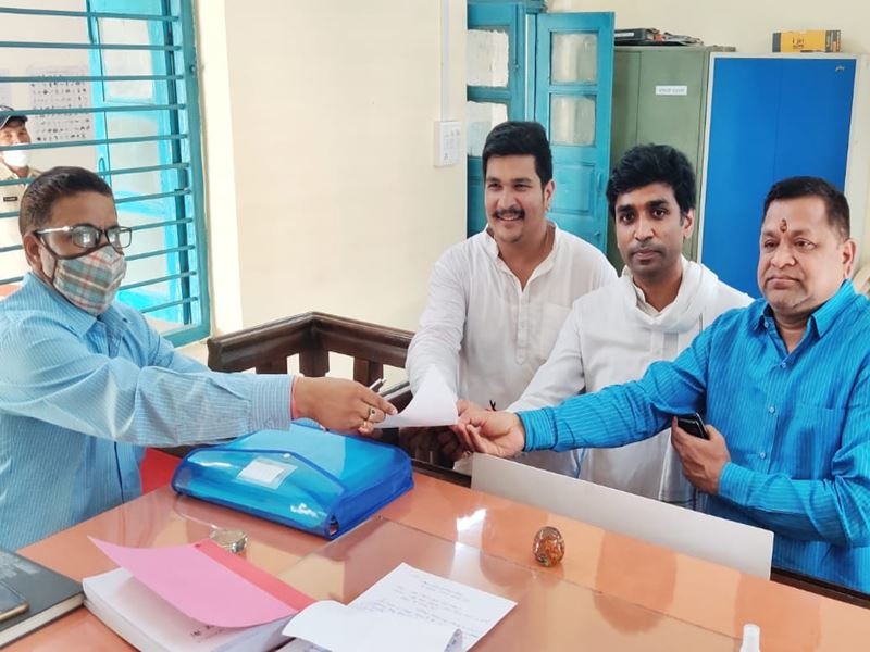 Jobat By Election : दूर हुई कांग्रेस की परेशानियां, दीपक भूरिया ने जोबट से वापस लिया नामांकन