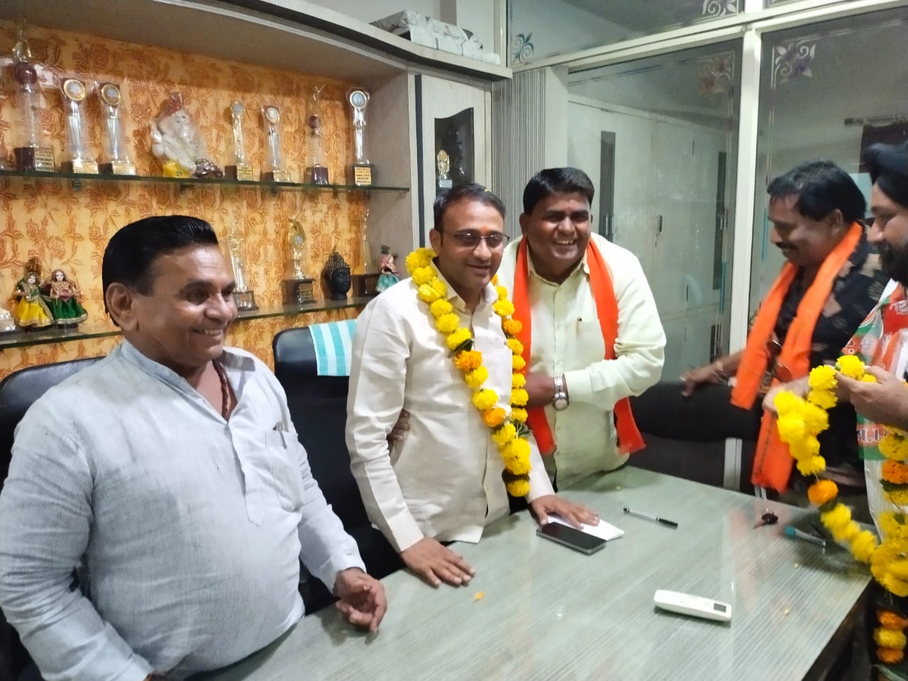 MP News: बीजेपी में सचिन बिरला के शामिल होने पर मचा सियासी घमासान, कांग्रेस कही ये बात
