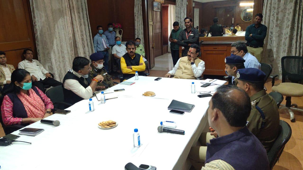 Indore News: जन-जन तक पहुंचे अमर शहीद क्रांतिकारी टंट्या मामा की देश भक्ति का भाव - मंत्री डॉ मिश्रा