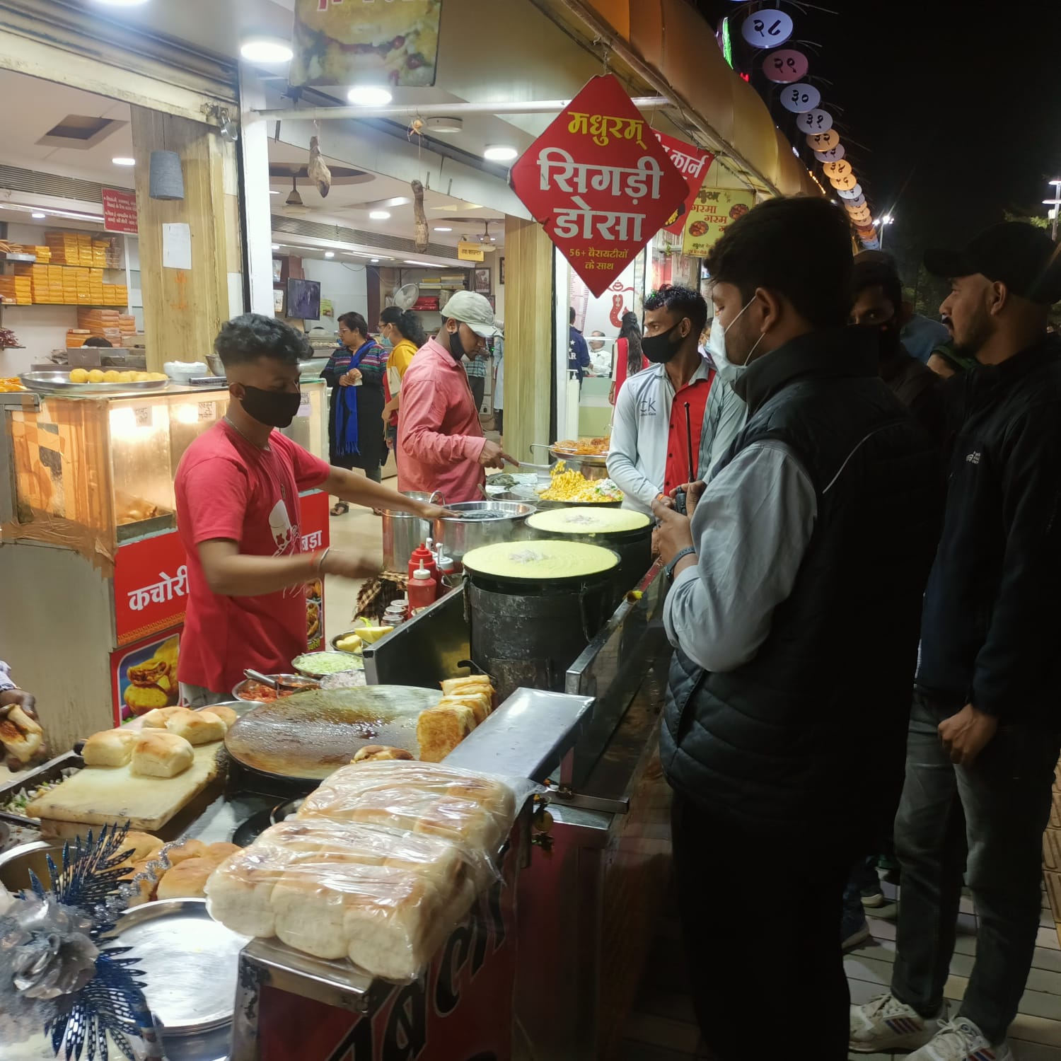 Indore News : निगम द्वारा शहर में कोयला एवं कचरा जलाने वाले पर होगी कार्रवाई