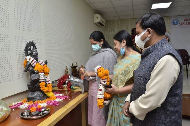 Indore News : एक लाख विद्यार्थी इंदौर को बनाएंगे 'ग्रीन इंदौर'