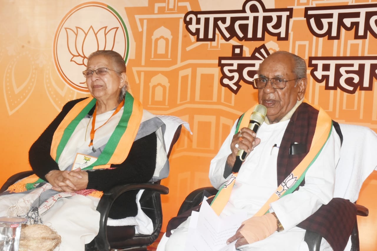 Indore News: भाजपा के लिए राष्ट्र सर्वोपरि - राष्ट्र प्रथम, सदैव प्रथम - सुमित्रा महाजन