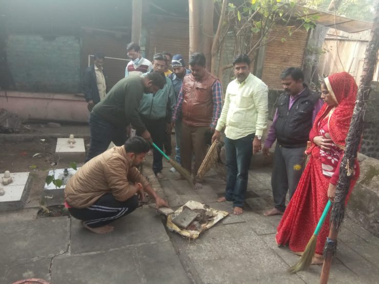 ’’भव्य काशी-दिव्य काशी’’ कार्यक्रम के तहत शिवालयों, मंदिरों पर चलाया गया स्वच्छता अभियान