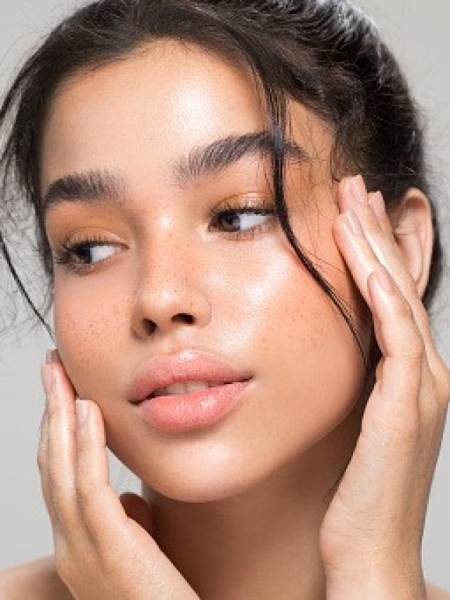 अगर आप भी ऐसी glowing skin चाहते हैं तो करें यह काम