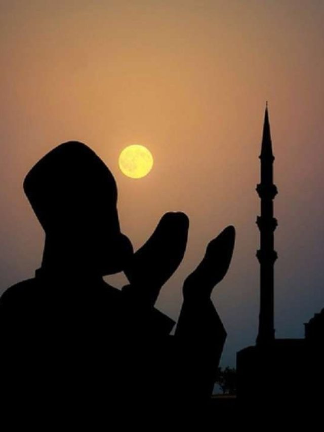 Ramadan 2022: कमजोरी से बचने के लिए सहरी और इफ्तार में करें इन चीजों का सेवन