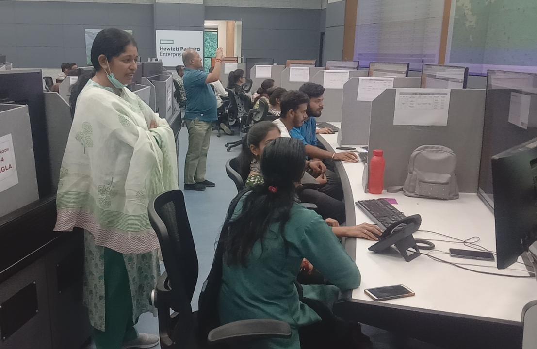 Indore : इंटरग्रेटेड कंट्रोल कमान सेंटर का आयुक्त ने किया निरीक्षण, इस तरह किया जाता हैं कचरा गाड़ी का संचालन