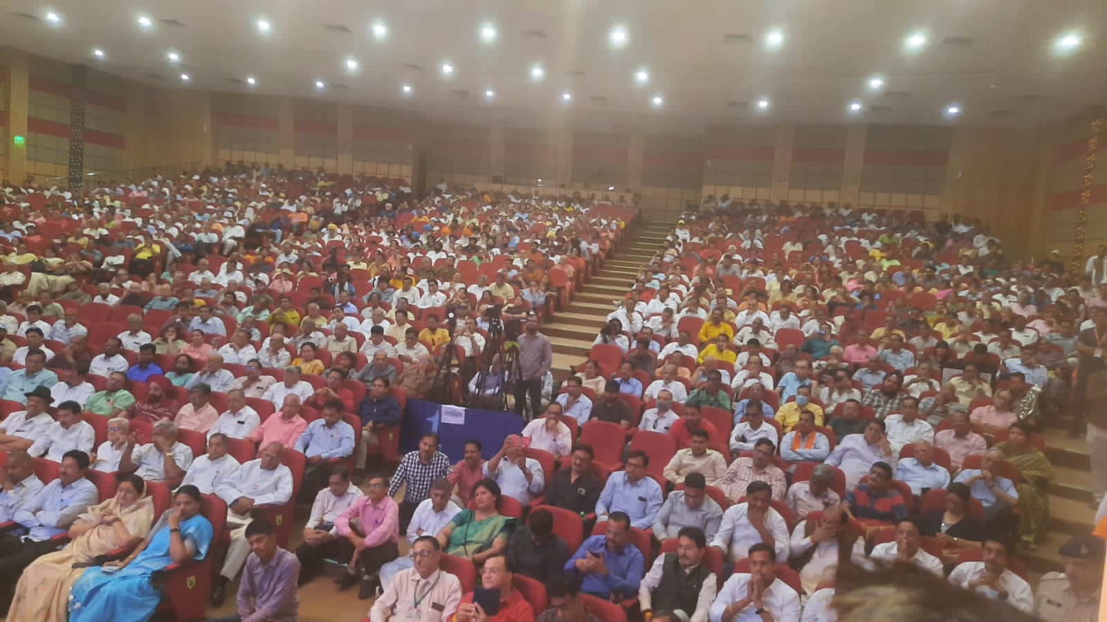 Indore : बहुत दिनों बाद शहर की संस्कृति के अनुरूप हुआ भव्य आयोजन
