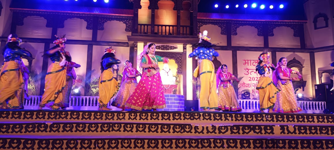 प्राचीन गरबा एवं ढाल तलवार, कत्थक से सजी मालवा उत्सव की शाम, देवी अहिल्या का स्वागत रहा खास