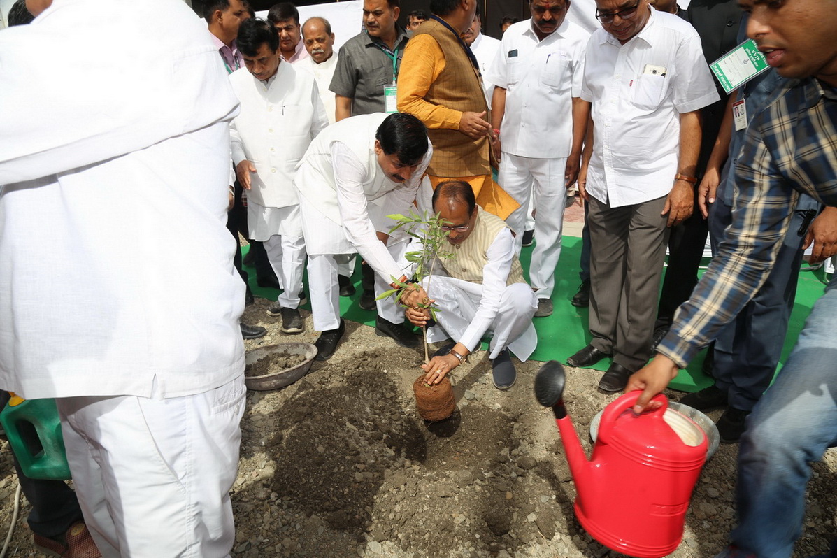 मुख्यमंत्री ने किया नवीन प्रशासनिक भवन का लोकार्पण, हैरिटेज के रूप में विकसित होगा कोठी महल