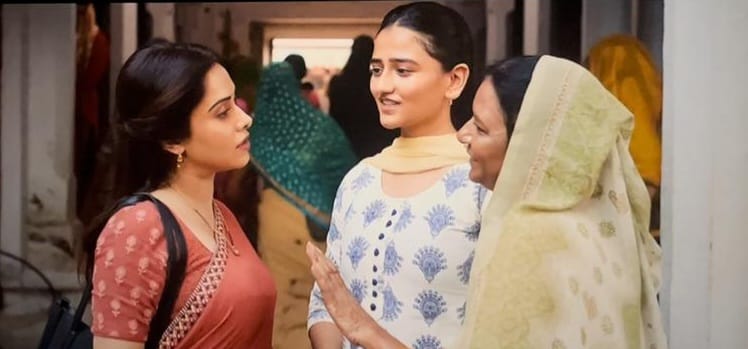 बॉलीवुड में नाम कमा रही हैं शहर की सौम्या