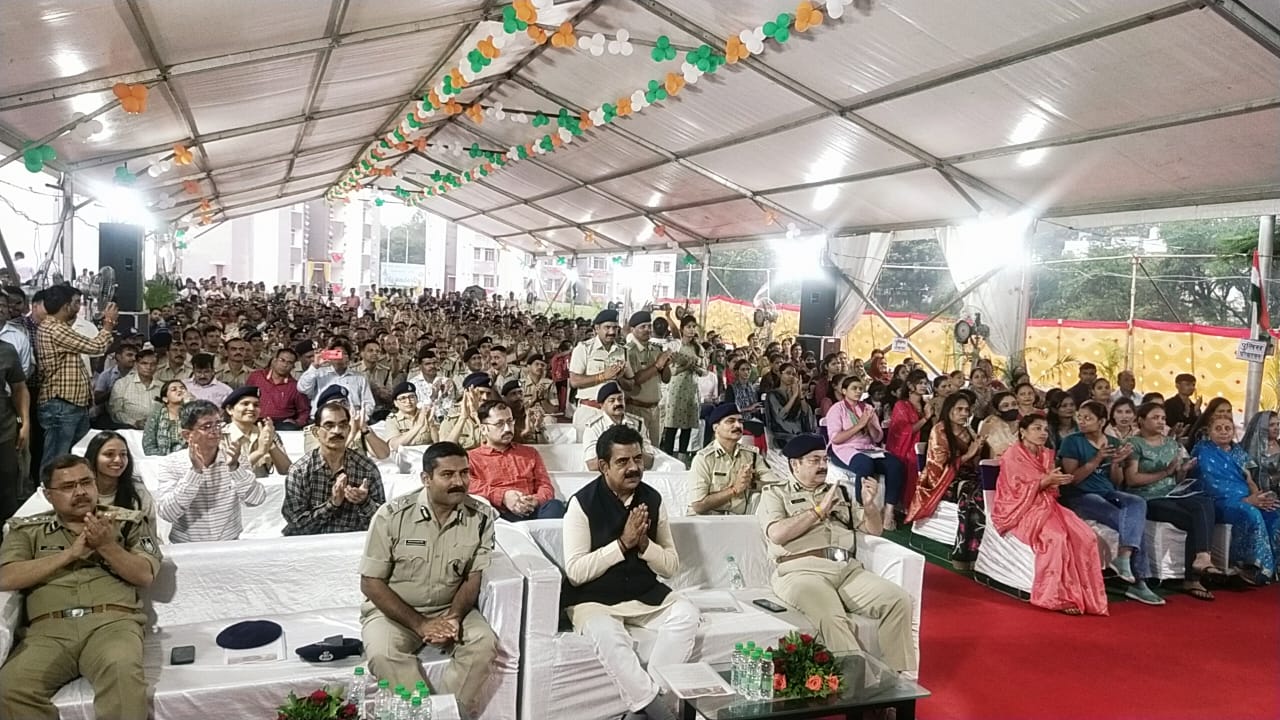 केंद्रीय गृहमंत्री अमित शाह ने किया पुलिस प्रशासनिक भवन एवं आवास गृहों का लोकार्पण, शिलान्यास कार्यक्रम के दौरान कही ये बात
