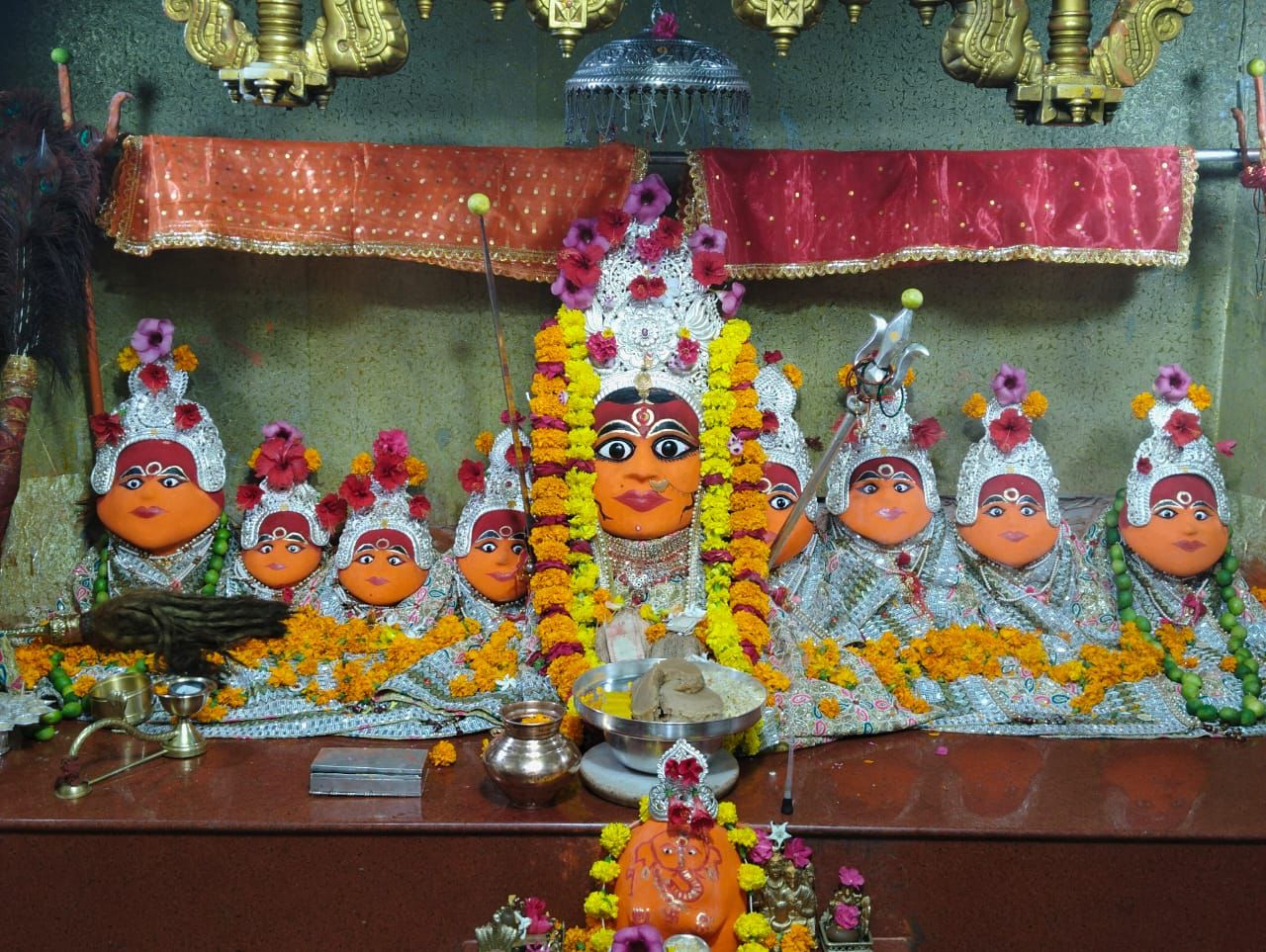 भाद्रपद शुक्ल द्वादशी Live Darshan : कीजिए देशभर के प्रमुख मंदिरों के मंगला दर्शन